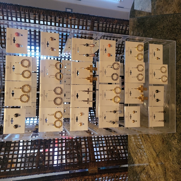 Assorted Earrings Swarovski Crystal - Picture 4 of 4